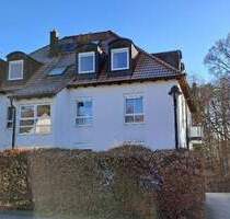 Attraktive 2,5 Zimmer Eigentumswohnung mit Balkon und Galerie - Dresden Bühlau/Weißer Hirsch