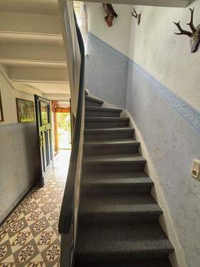 Teilansicht vom Treppenhaus - 