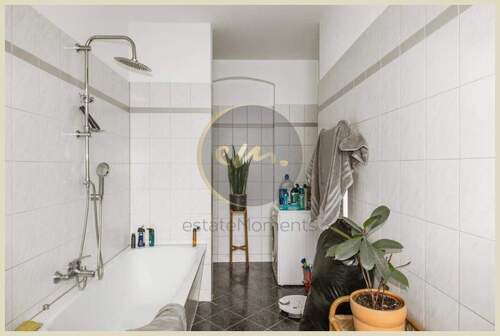 Bad (Beispielfoto) - 2 Zimmer Etagenwohnung zum Kaufen in Berlin