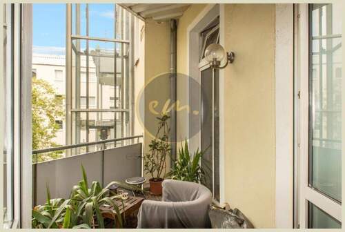 Balkon (Beispielfoto) - Etagenwohnung mit 59,40 m² in Berlin zum Kaufen