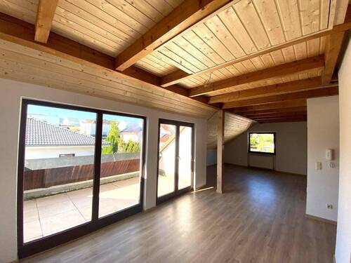 Wohnzimmer2.jpg - 3 Zimmer Etagenwohnung zur Miete in Bad Kissingen