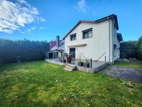 Einfamilienhaus Nahe - 