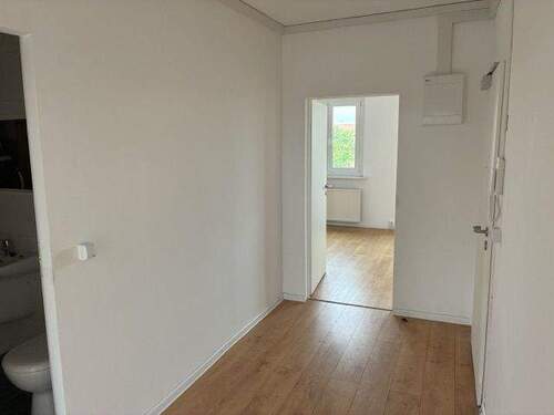 Wohnungsflur Rückansicht - 