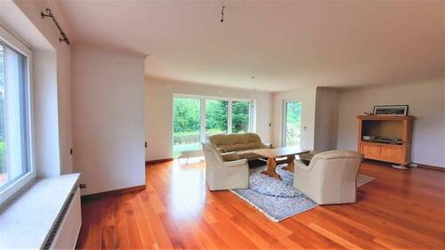 Wohn- und Esszimmer - 