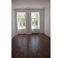 Besichtigung ab 1.12.25 - Tageslichtbad mit Eckbadewanne - XXL Wohnzimmer ! - Chemnitz Zentrum