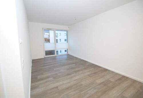 Wohnzimmer - 2 Zimmer Etagenwohnung zur Miete in Wesseling