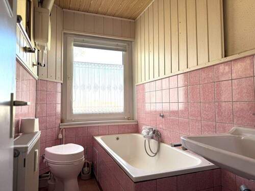 Bad OG - Mehrfamilienhaus, Wohnhaus mit 165,60 m&sup2; in Oschatz zum Kaufen