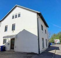 EINMALIGE GELEGENHEIT: Kernsaniertes Zweifamilienhaus in ruhiger und zentraler Lage von Altötting!