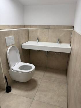 WC DG - 