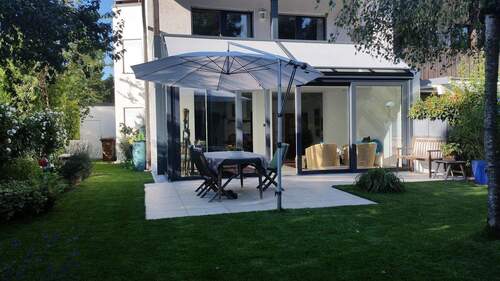 Garten - 7 Zimmer Doppelhaushälfte zum Kaufen in München