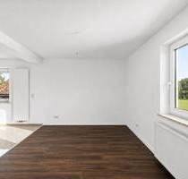 3-Zi-EG Wohnung mit großzügiger Terrasse, Doppelgarage & Keller Erstbezug nach Sanierung - Niedermotzing