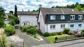 Vorderansicht - 7 Zimmer Mehrfamilienhaus, Wohnhaus zum Kaufen in Leverkusen
