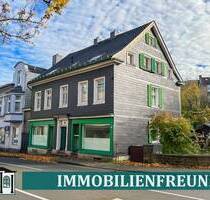 Denkmalschutz trifft Investitionschance: Dreiparteienhaus mit Entwicklungspotenzial - Wuppertal Langerfeld