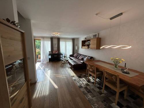 IMG_7635.jpeg - 5 Zimmer Mehrfamilienhaus, Wohnhaus zum Kaufen in Frankfurt am Main