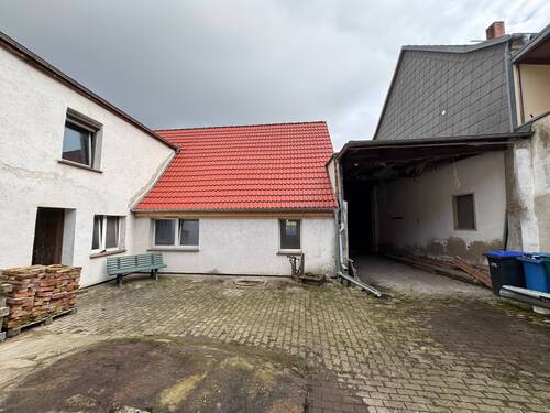 Toreinfahrt - 7 Zimmer Einfamilienhaus in Zerbst/Anhalt