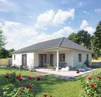 Ihr Traumbungalow mit überdachter Terrasse auf einem großzügigen ruhigen Grundstück - Nahe