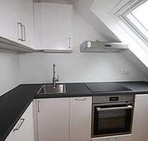 Einziehen und wohlfühlen - modernisierte 2-Zimmer-Wohnung mit Einbauküche - Frankfurt am Main Griesheim