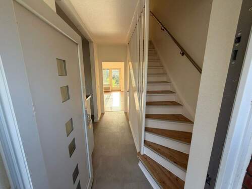 Flur - 3 Zimmer Reihenmittelhaus zur Miete in Hamburg