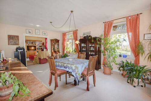 Wohnzimmer - Mehrfamilienhaus, Wohnhaus mit 210,00 m&sup2; in Neuendorf-Sachsenbande zum Kaufen