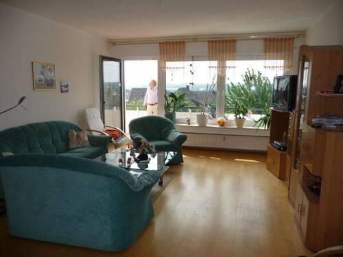 Wohn-Esszimmer.jpg - Etagenwohnung mit 95,00 m&sup2; in Enger zur Miete