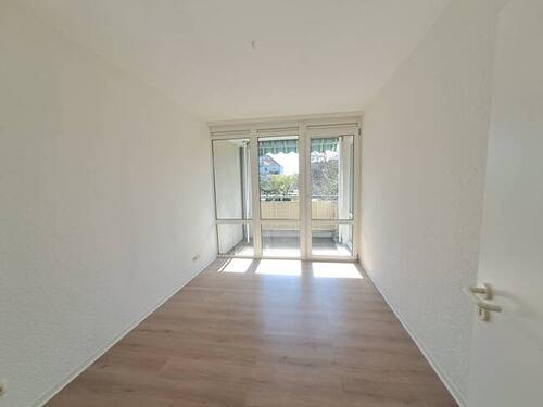 Schlafzimmer - 2 Zimmer Etagenwohnung in Brandenburg an der Havel