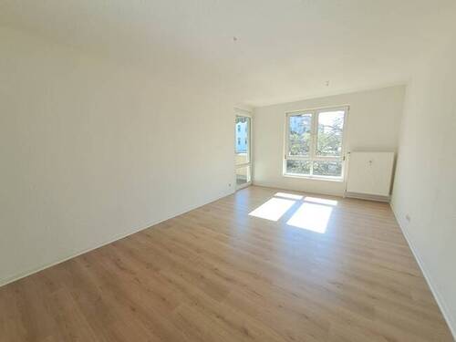 Wohnzimmer - Etagenwohnung mit 55,90 m&sup2; in Brandenburg an der Havel zur Miete