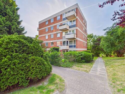 Außenansicht - Helle 3,5-Zimmer-Wohnung mit Balkon in Lübeck St. Gertrud - stadtnah & charmant TOP Lage!