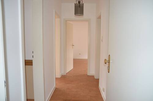 1 Flur.JPG - 3 Zimmer Terrassenwohnung in Herford