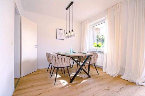 Essbereich - Frisch renovierte 3 ZKB Wohnung mit Balkon in Westerstede