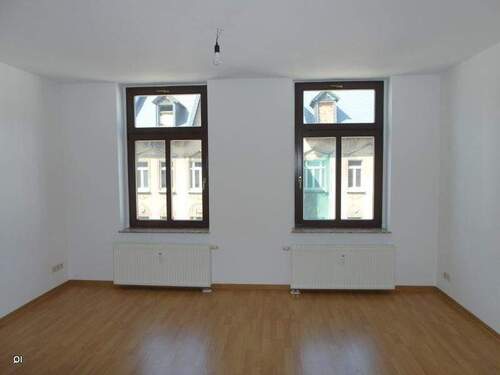 Wohnzimmer - 3 Zimmer Etagenwohnung zur Miete in Chemnitz