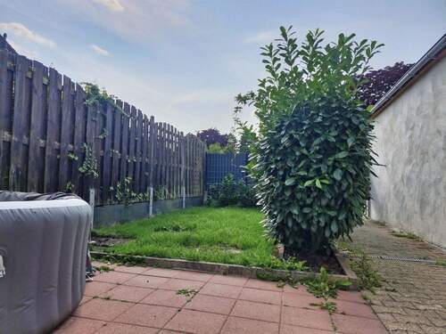 Garten - 6 Zimmer Reihenmittelhaus zum Kaufen in Herzogenrath