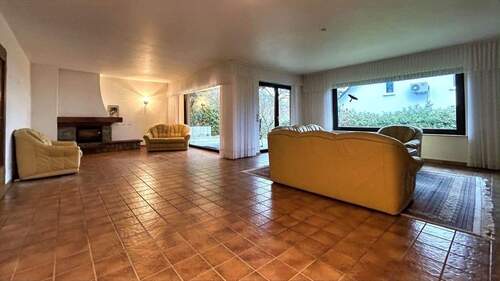 Wohnraum - Einfamilienhaus mit 130,60 m&sup2; in Langenhagen zum Kaufen