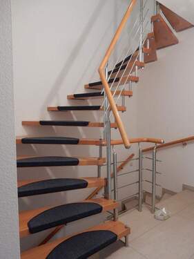 Aufgang zum Dachgeschoss - 