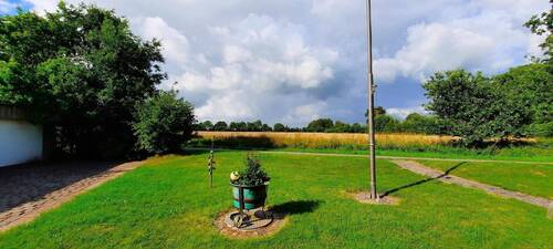 Blick vom Grundstück über die Felder - 