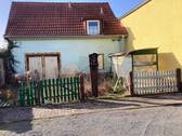 Außenansicht - Unsaniertes Wohnhaus in Brehna-Sandersdorf