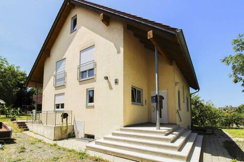 Ansicht - 6 Zimmer Einfamilienhaus zum Kaufen in Gemmingen