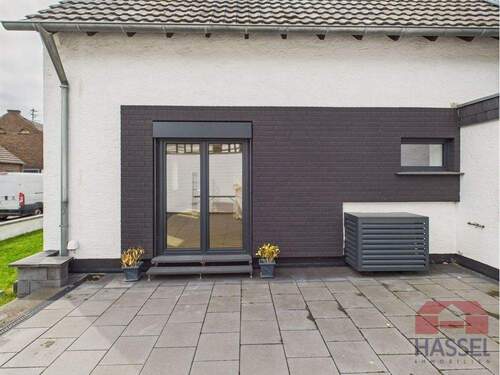 Und wieder ins Haus - 