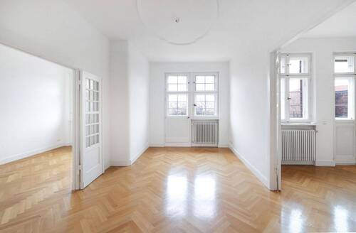 Weiteres Zimmer - 4 Zimmer Etagenwohnung zum Kaufen in Berlin-Weissensee