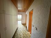 Flur Hauptwohnung - 