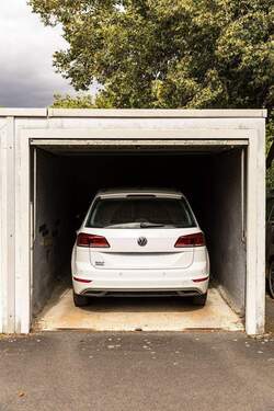 Garage - 