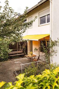 Terrasse - 6 Zimmer Mehrfamilienhaus, Wohnhaus zum Kaufen in Höchberg
