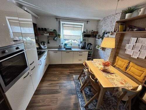 Blick in die Küche - Reihenmittelhaus mit 120,00 m&sup2; in Ahlen zum Kaufen