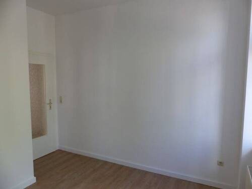 WE 1, Blick zur SZ-Tür - 