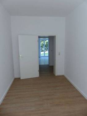 WE 1, Das KiZi mit Blick zur Küche - 