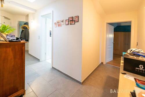 Diele.jpg - Etagenwohnung mit 70,00 m² in Schweich zum Kaufen