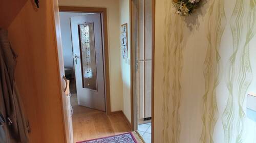 Flur - 3 Zimmer Etagenwohnung in Niesky