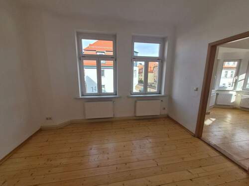 20260311_151002.jpg - Etagenwohnung mit 85,00 m&sup2; in Gotha zur Miete