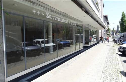Außenansicht - Einzelhandelsfläche mit großzügiger Schaufensterfront