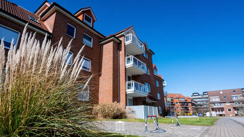 Außenansicht - Etagenwohnung zum Kaufen in Cuxhaven