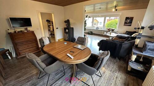 Essbereich und Wohnzimmer - 